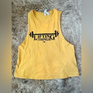 Wodbottom lifting things crop tank